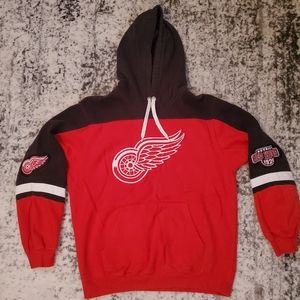 Red Wings hoodie